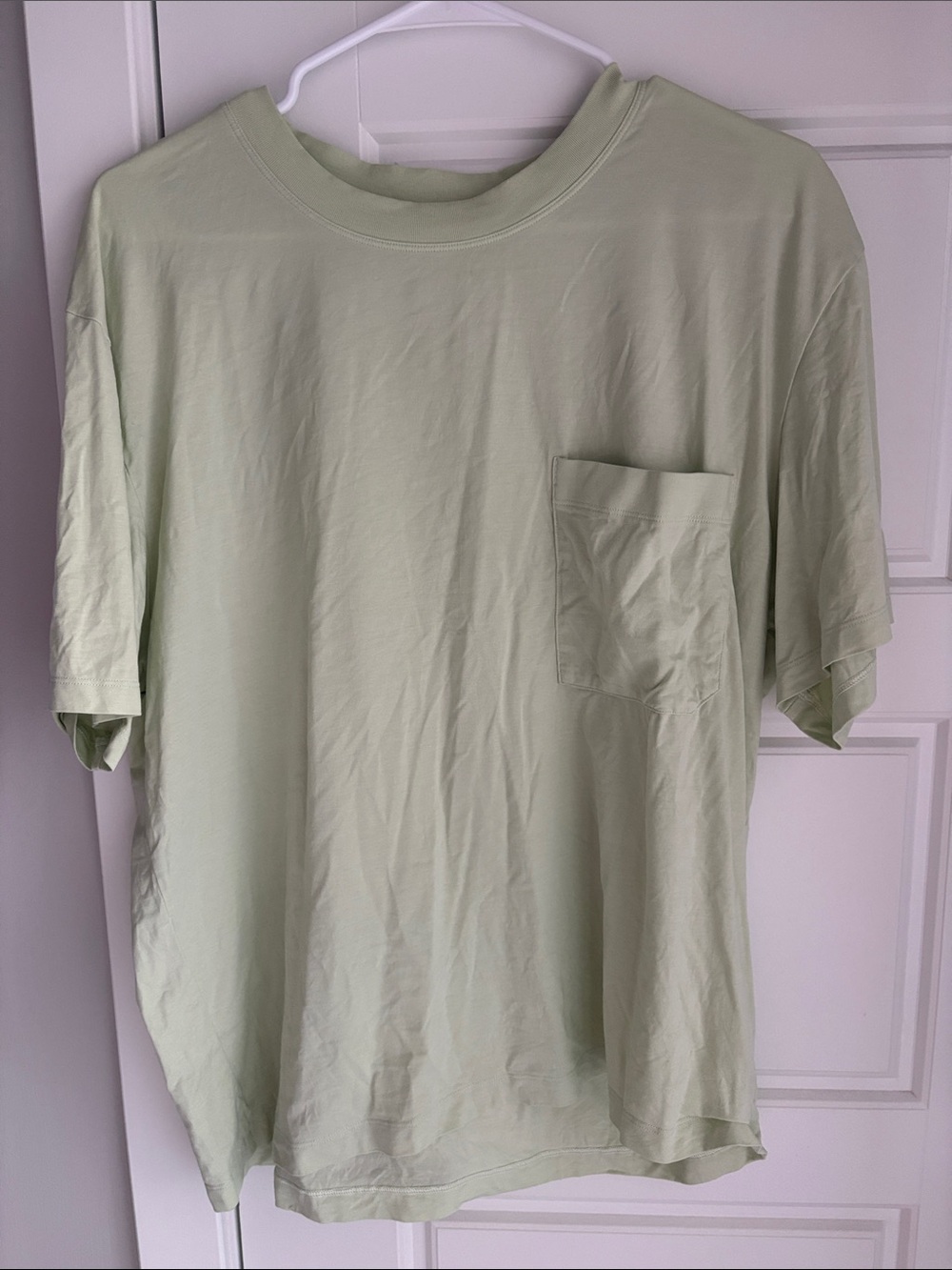 Men’s oversized essential tee